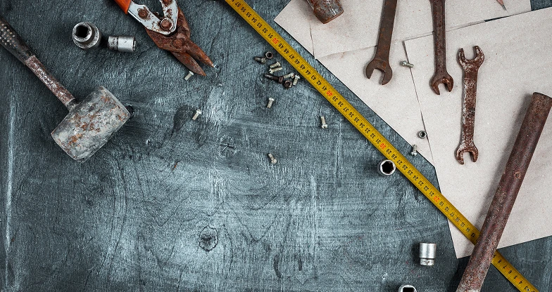 Set Construction Tools Wooden Table 2