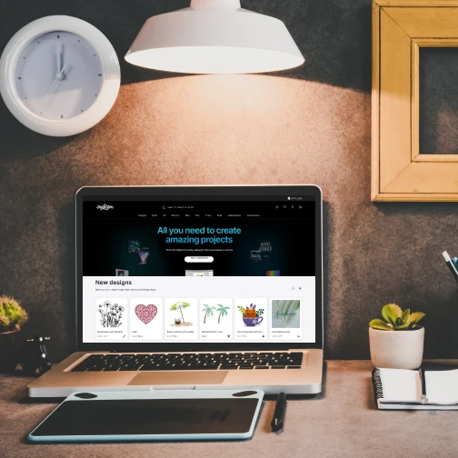 Silhouette Design Store - Left image